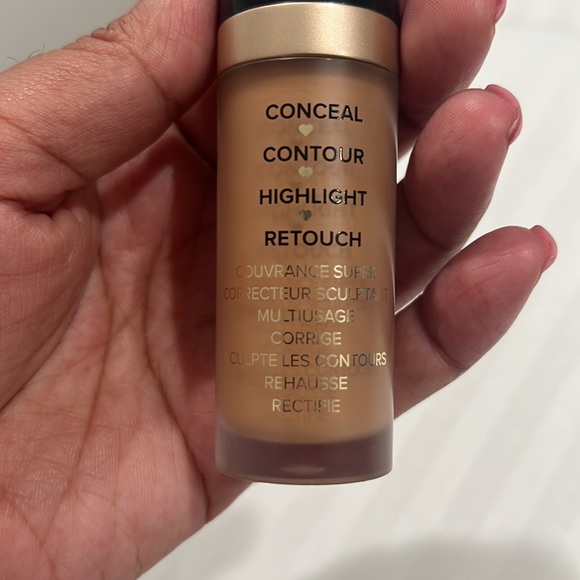 Too face concealer - Picture 3 of 5